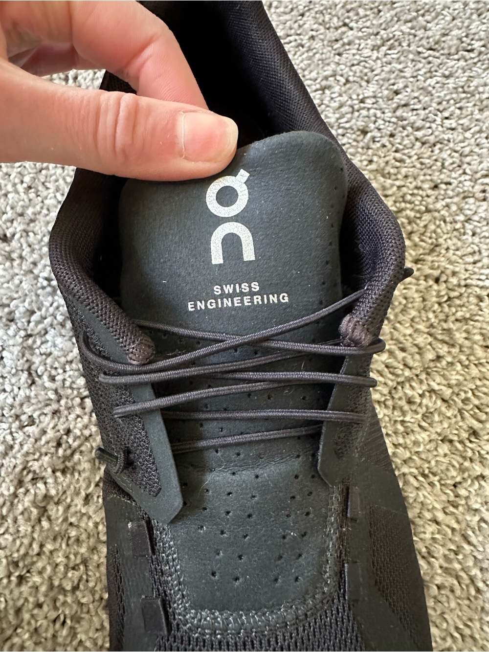 Men’s On Cloud 5 All Black Shoes Size 11 - Picture 7 of 9